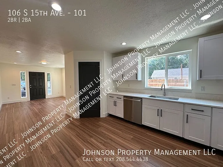 106 S 15th Ave #101 — Photo 2