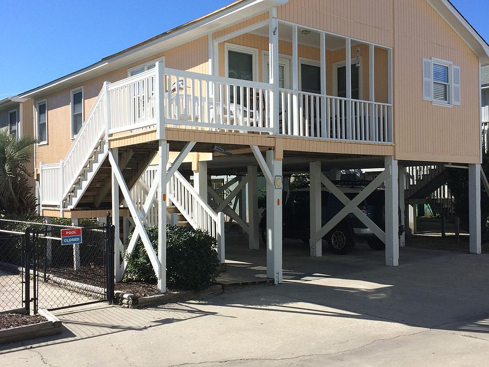 GCB Sunset Square G 2BR/2BA House