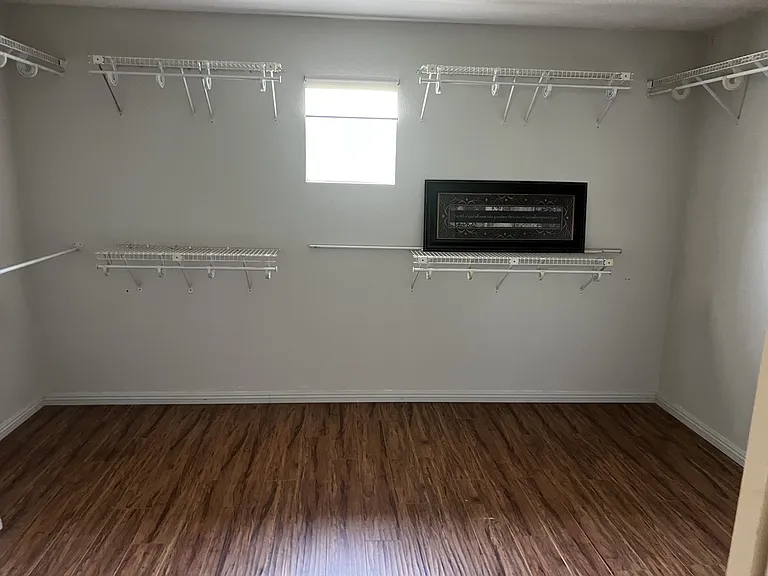9376 Live Oak Dr — Photo 8