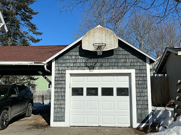 4th image of 18 Fowler Street