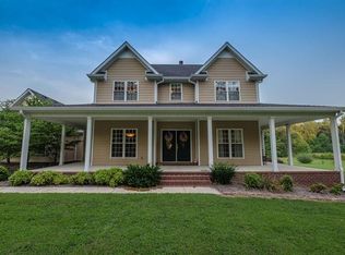 402 Dusty Ln, Manchester, TN 37355