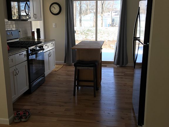 3rd image of 4247 Milan Ave SW