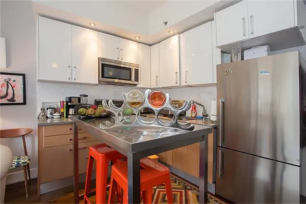 Rented by Compass | media 18