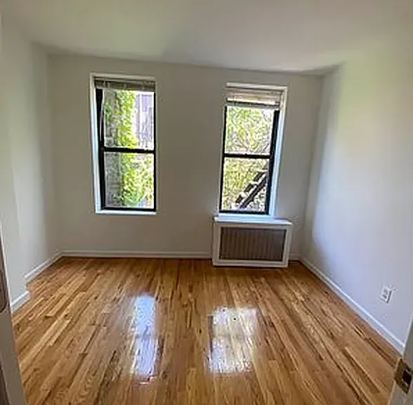 241 W 15th St #5RW — Photo 1