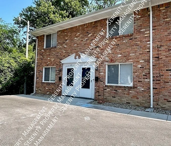 4994 S Main St #6 — Photo 1