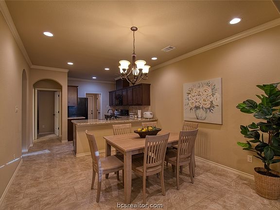 5th image of 1757 Heath Dr