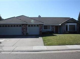 9222 Rancho Dr, Elk Grove, CA 95624