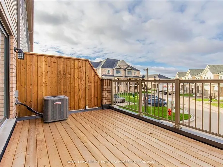 8317 Mulberry Dr — Photo 39