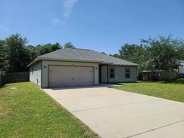 2017 Salamanca St, Navarre, FL 32566