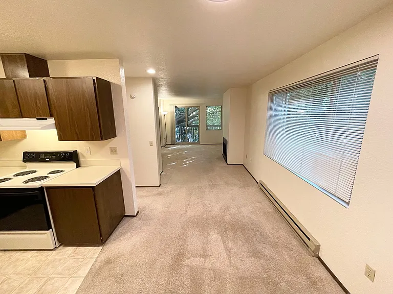 Barclay Apartments, LLC — Photo 15