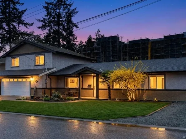 2894 Maurice Ln, Langford, BC V9B 5L5