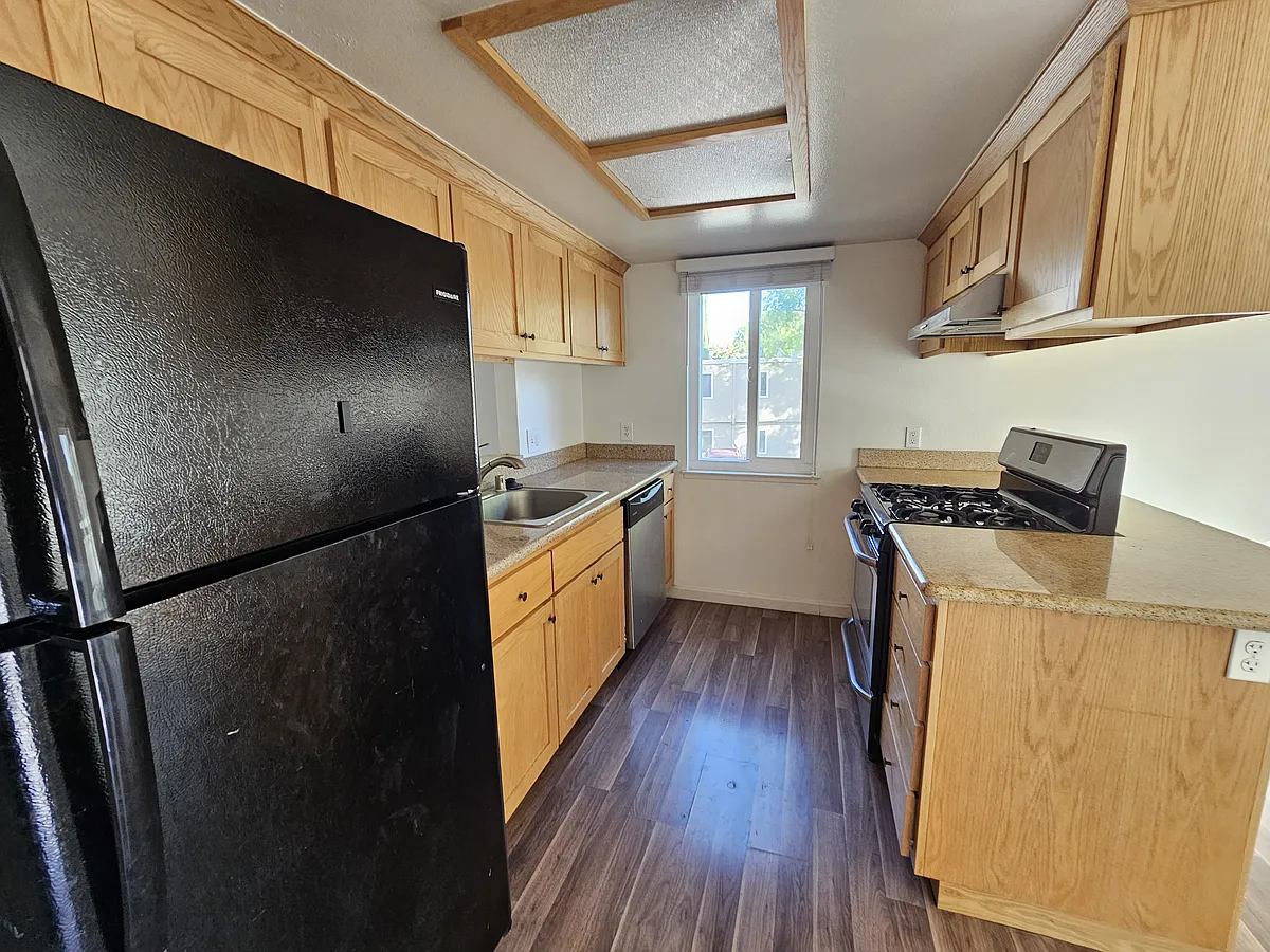 Building Photo - 4851 Cowell Blvd #D