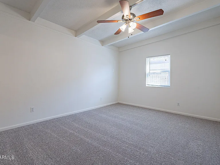 1331 E Pierson St — Photo 20