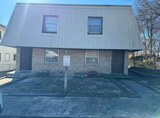 215 E 15th St, Ada, OK 74820