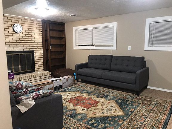 4th image of 8560 S Clairmont Cir