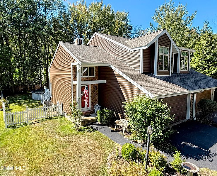 2nd image of 3 Brigantine Drive