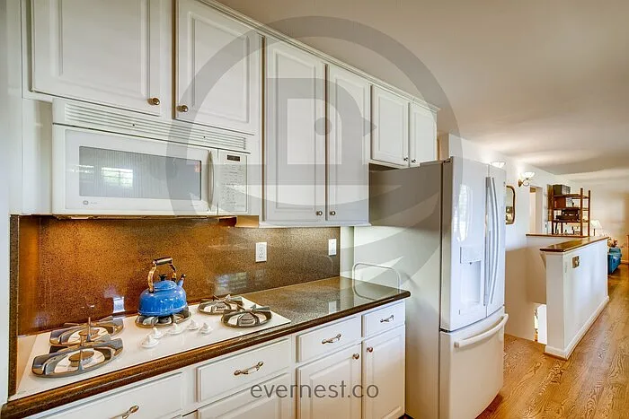 9365 W 9th Ave — Photo 4