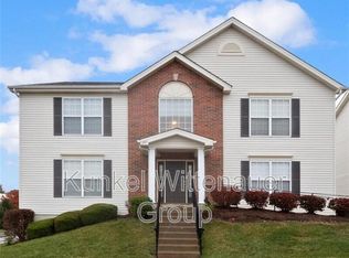 701 Tower Grove Dr APT B, Fairview Heights, IL 62208