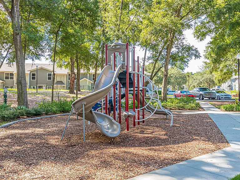 Enclave at Pine Oaks — Photo 17
