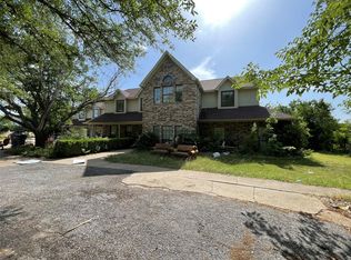 907 Cockrell Hill Rd, Red Oak, TX 75154