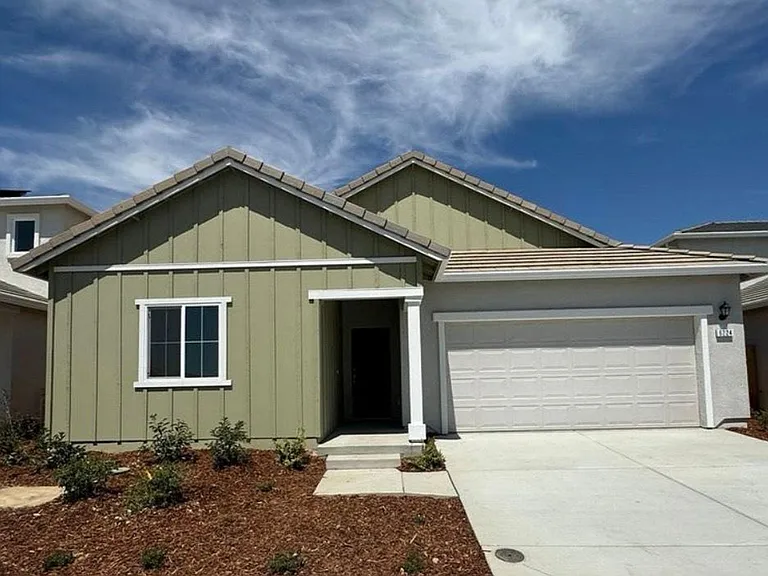 6224 Grazing Ranch Rd — Photo 1