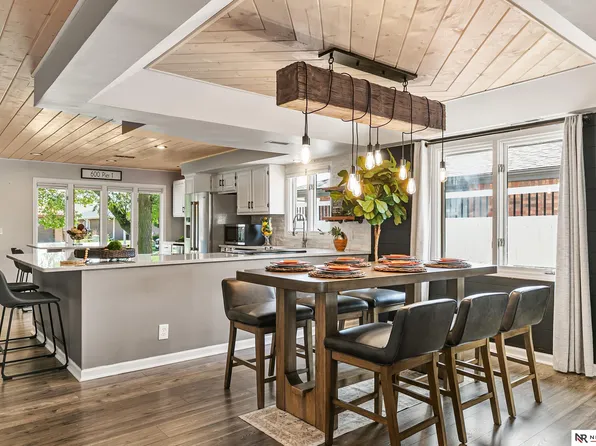 600 Pier 1, Lincoln, NE 68528