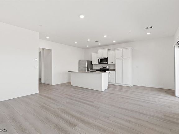3rd image of 6737 Lotus Vista Ct