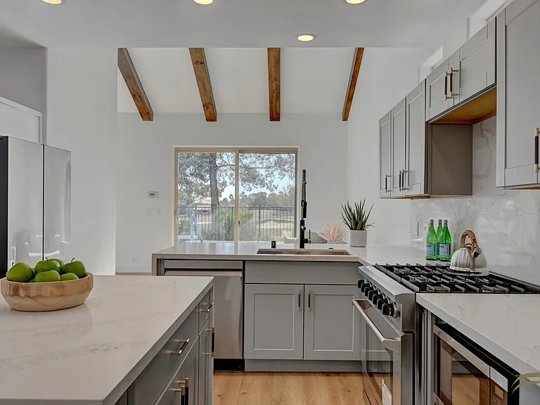 8941 Diamond Falls Dr — Photo 27