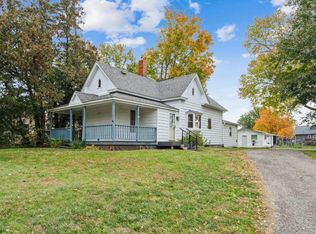 1120 Central Ave, Center Point, IA 52213