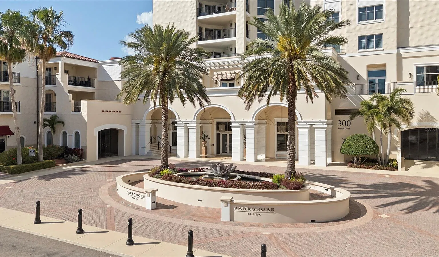 2 bed, 1686 sqft, $7,500 — Photo 2