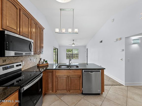 3rd image of 3435 N SKIPJACK Way