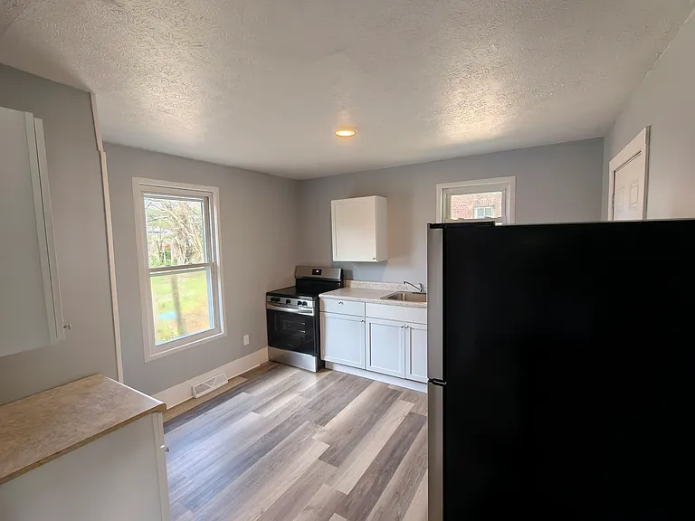 307 Sobul Ave — Photo 10