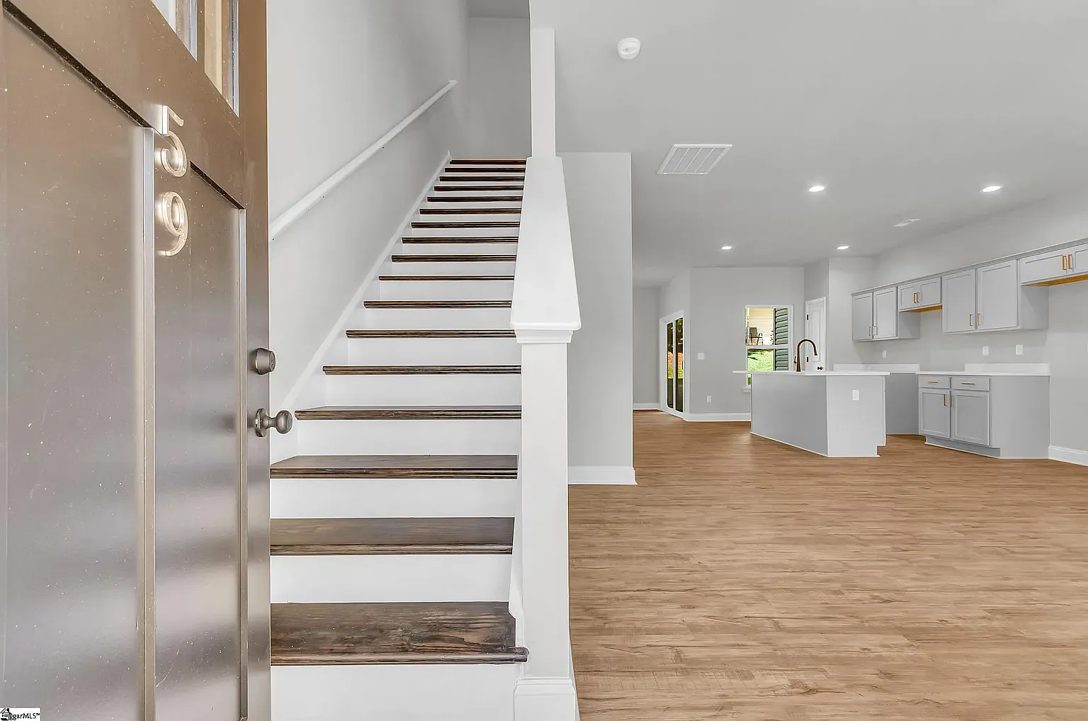Furman Place Townhomes — Photo 3