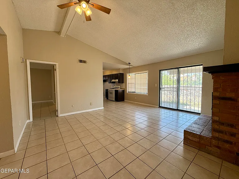 7113 El Cajon Dr — Photo 4