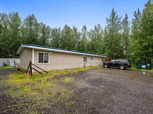 298 W 5th Ave, North Pole, AK 99705