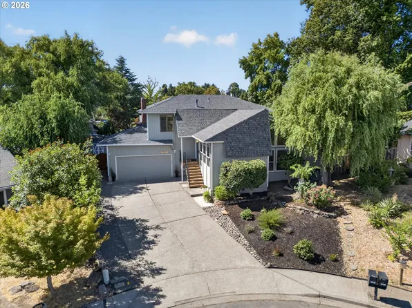 2065 NW Overton Ct, Beaverton, OR 97006