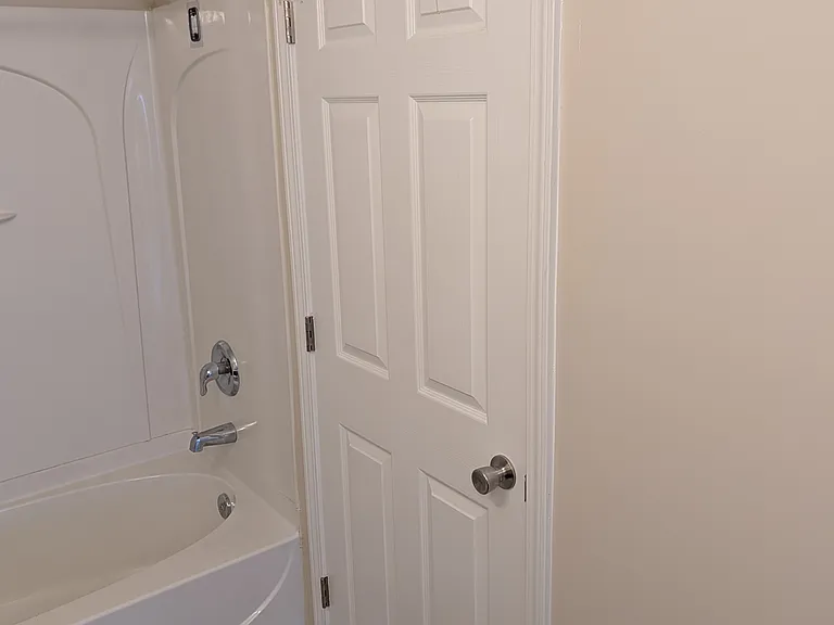 214 Malamute Ln — Photo 32