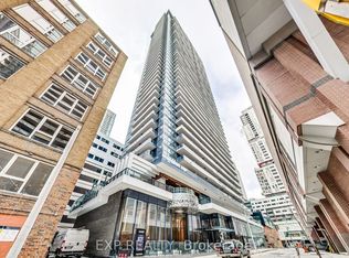 38 Widmer St E #1703, Toronto, ON M5V 1X1