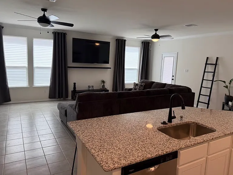 3922 La Contenta Ln — Photo 7