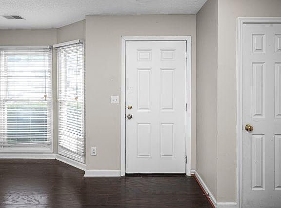 3rd image of 5040 Falling Creek Ln