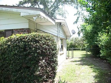 439 Biltmore Ave, Temple Terrace, FL 33617 | Zillow