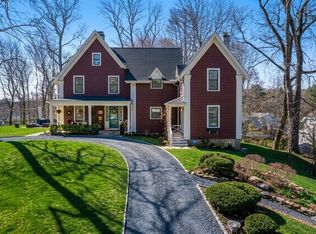 40 Kimlo Rd, Wellesley, MA 02481