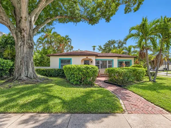 206 17th Ave NE, Saint Petersburg, FL 33704