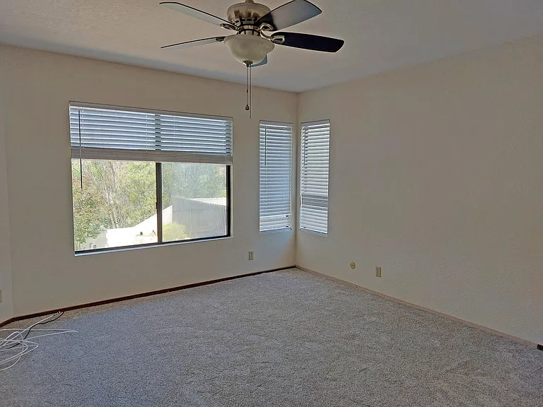 11710 Calle Vivienda — Photo 12