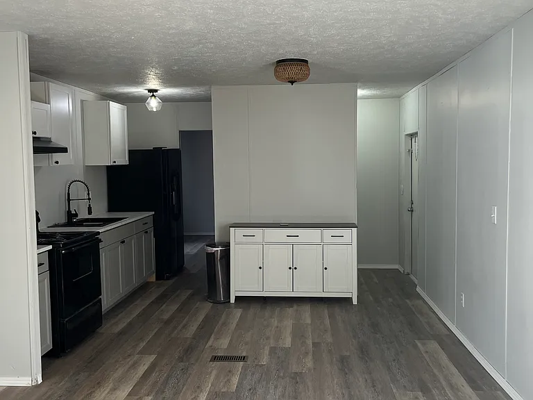 400 S Ranchwood Blvd — Photo 2