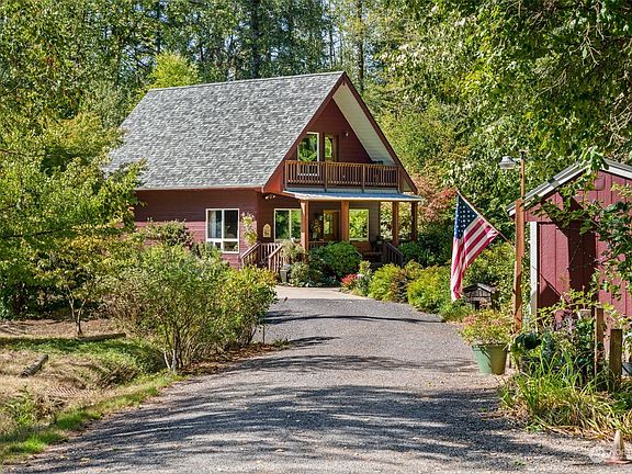 4th image of 171 Wildrose Drive