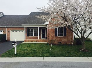 426 Hickory Grove Cir, Harrisonburg, VA 22801