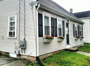 54 S Main St, Coventry, RI 02816