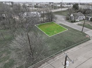 658 S Calhoun St, Fort Worth, TX 76104