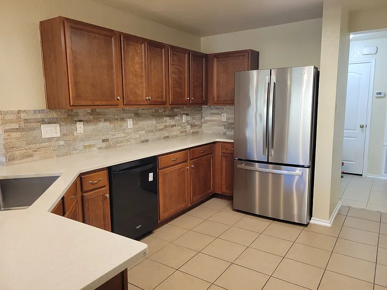 7219 Avery Rd — Photo 23